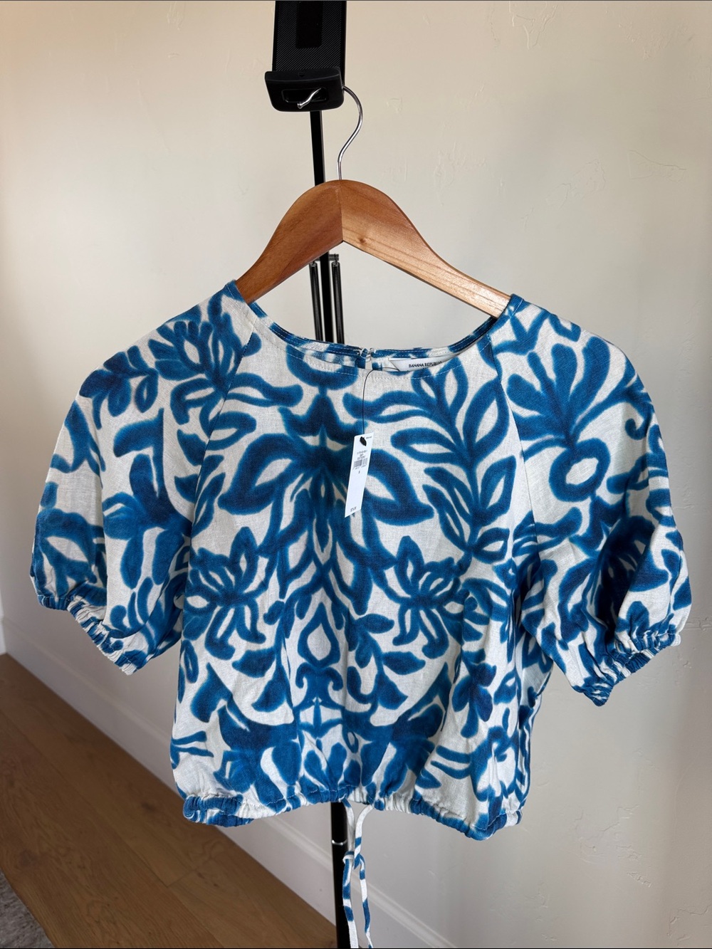 Banana Republic Linen Blend Bubble-Tie Top Size Small